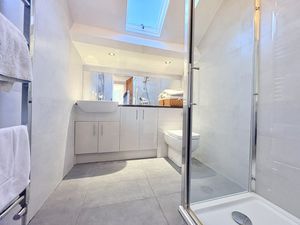 Photo 13- click for photo gallery